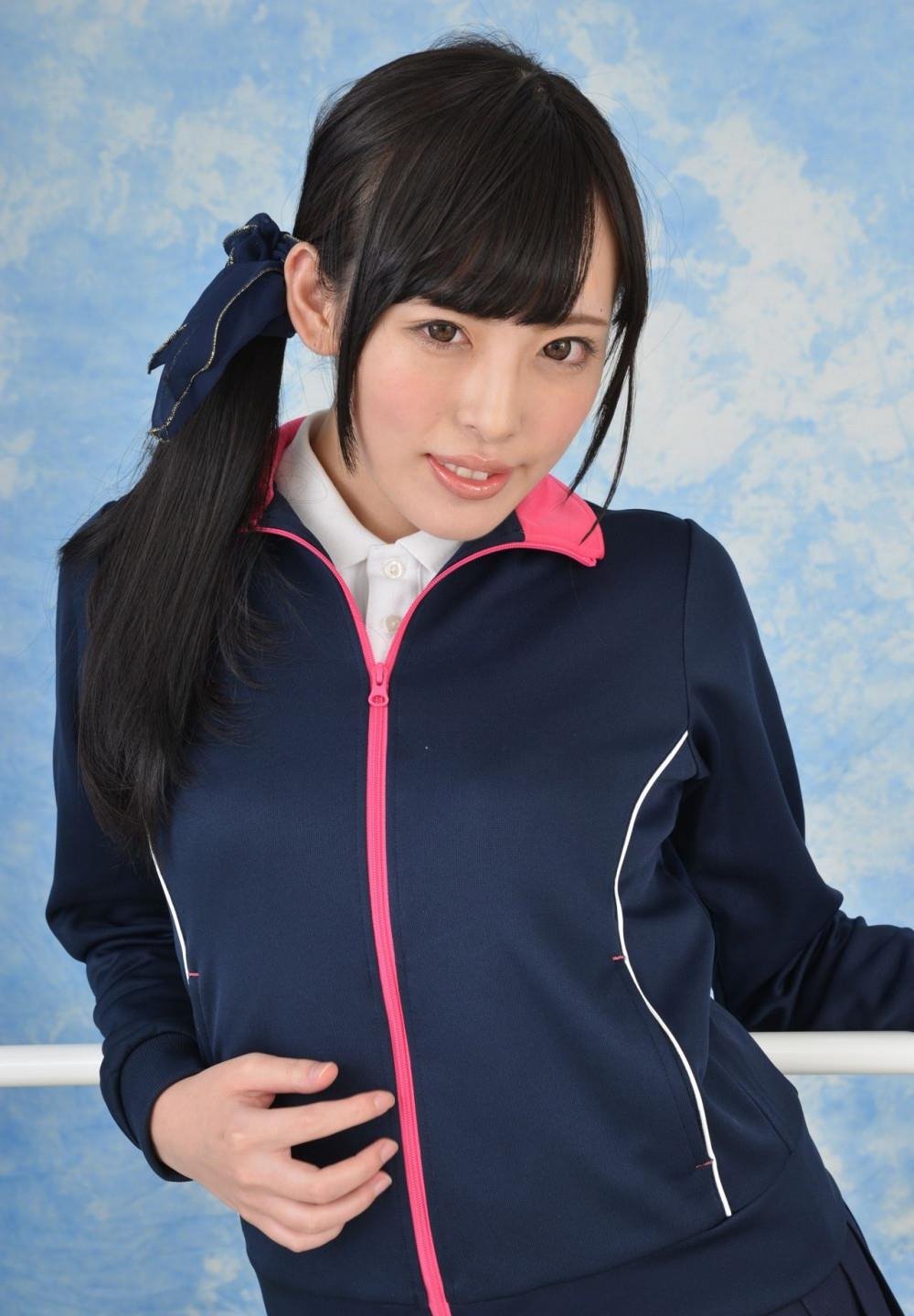 �������۾������